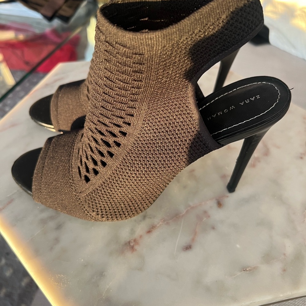 Elegant Black Women's Peep-Toe Ankle Boots